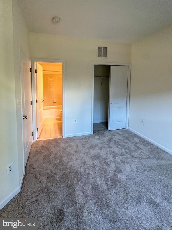 Bathroom, Empty room, Interior