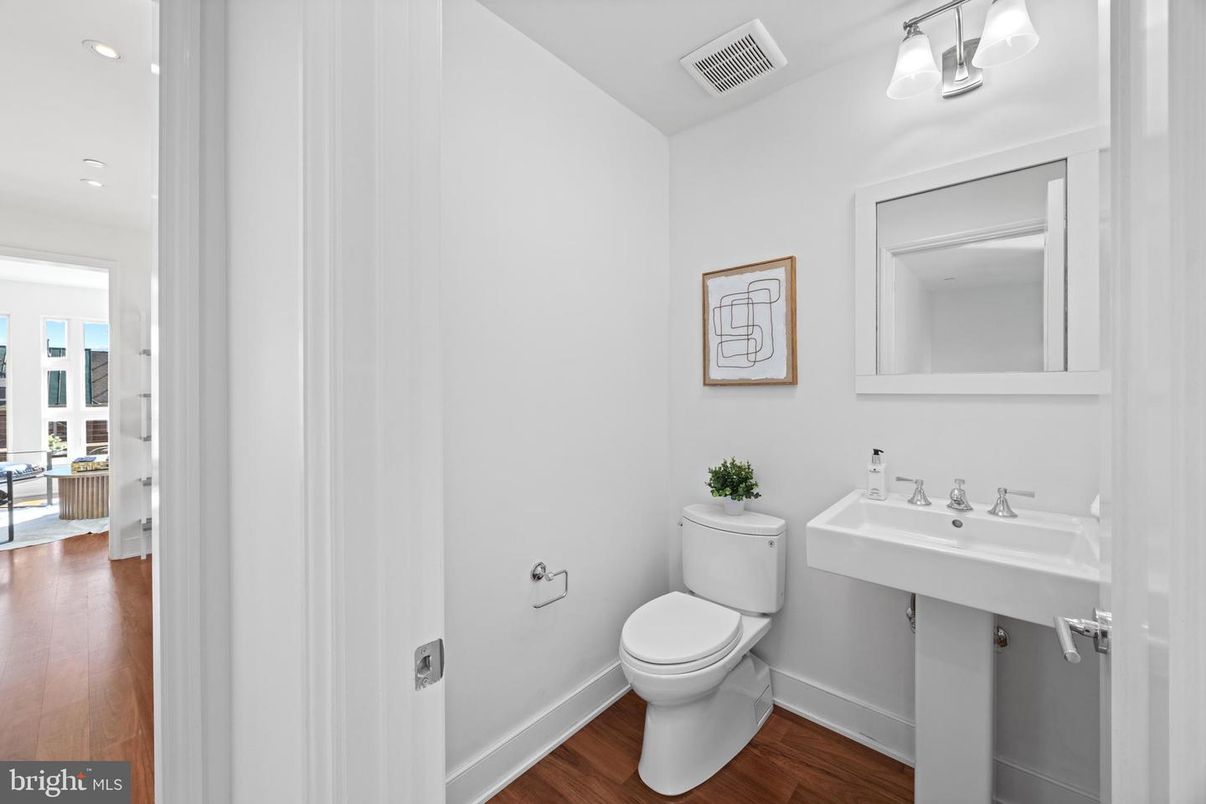 Bathroom, Interior, Recessed Lighting, Wood Texture Flooring