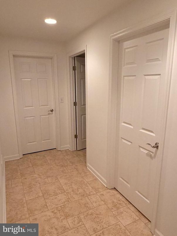 Interior, Recessed Lighting