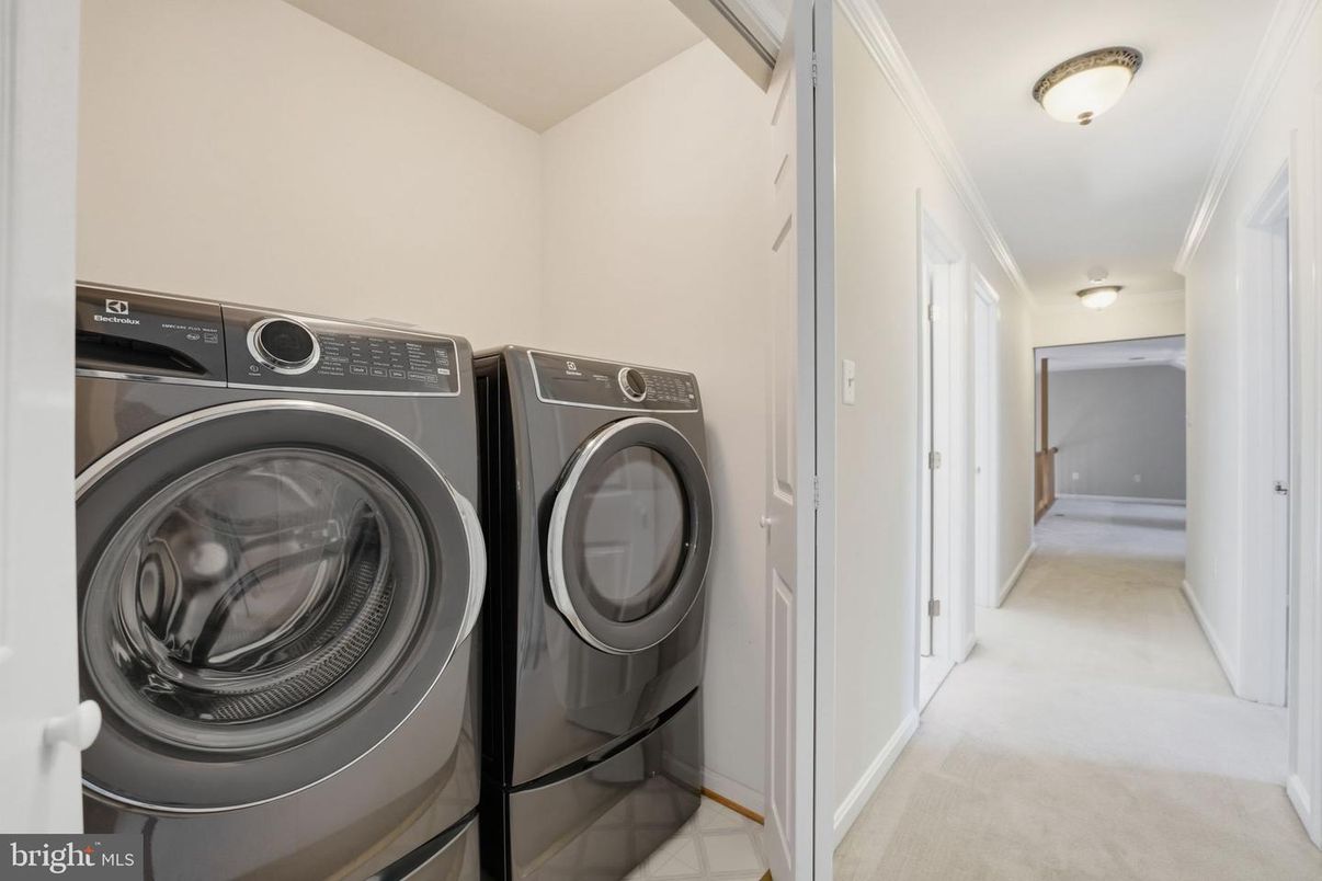 Interior, Utility Closets, Washer