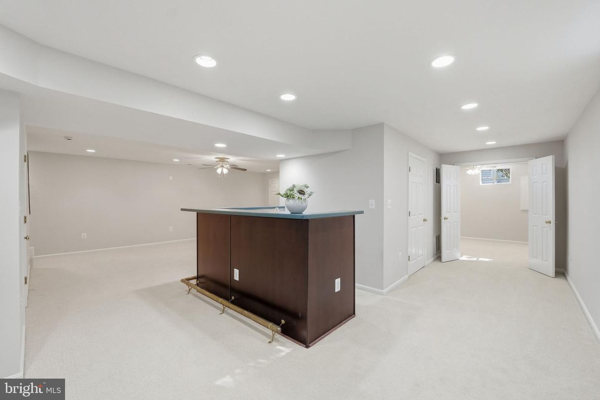 Interior, Recessed Lighting