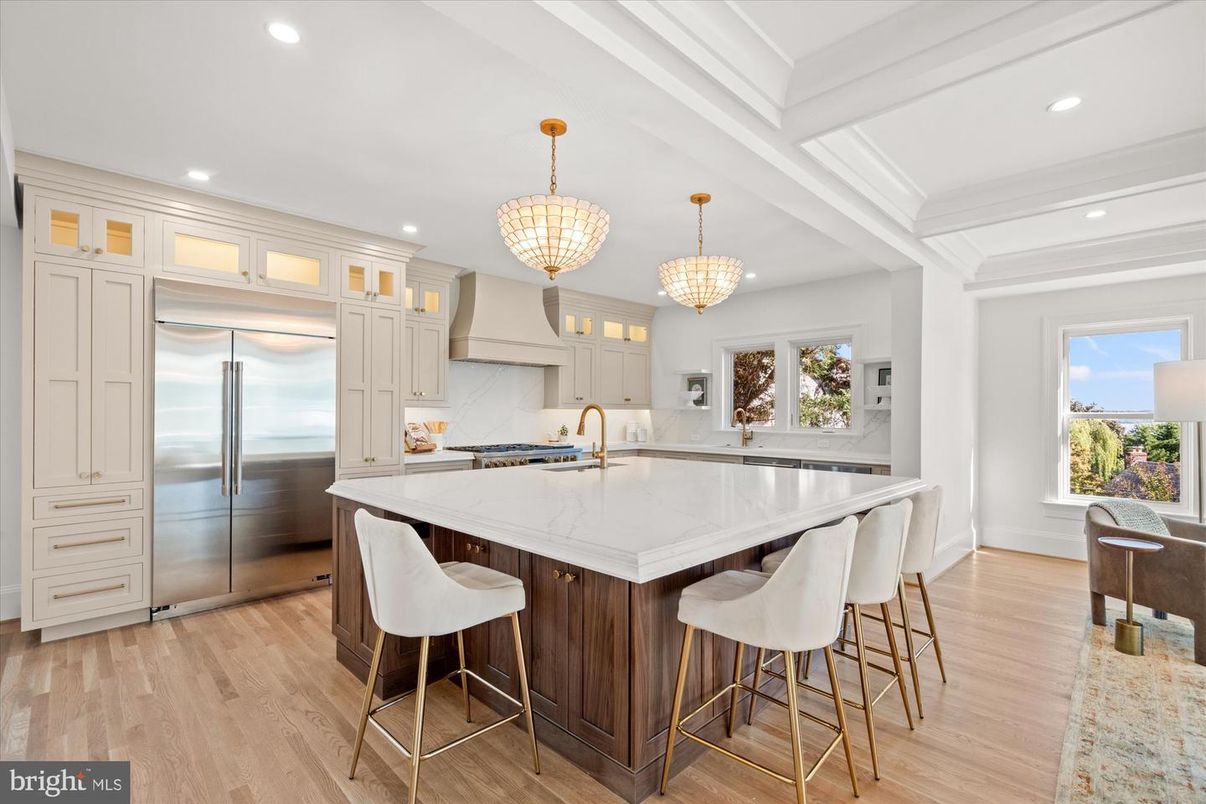 Chandelier, Interior, Kitchen, Pendant Lights, Recessed Lighting, Stainless Steel Appliances, Wood Texture Flooring