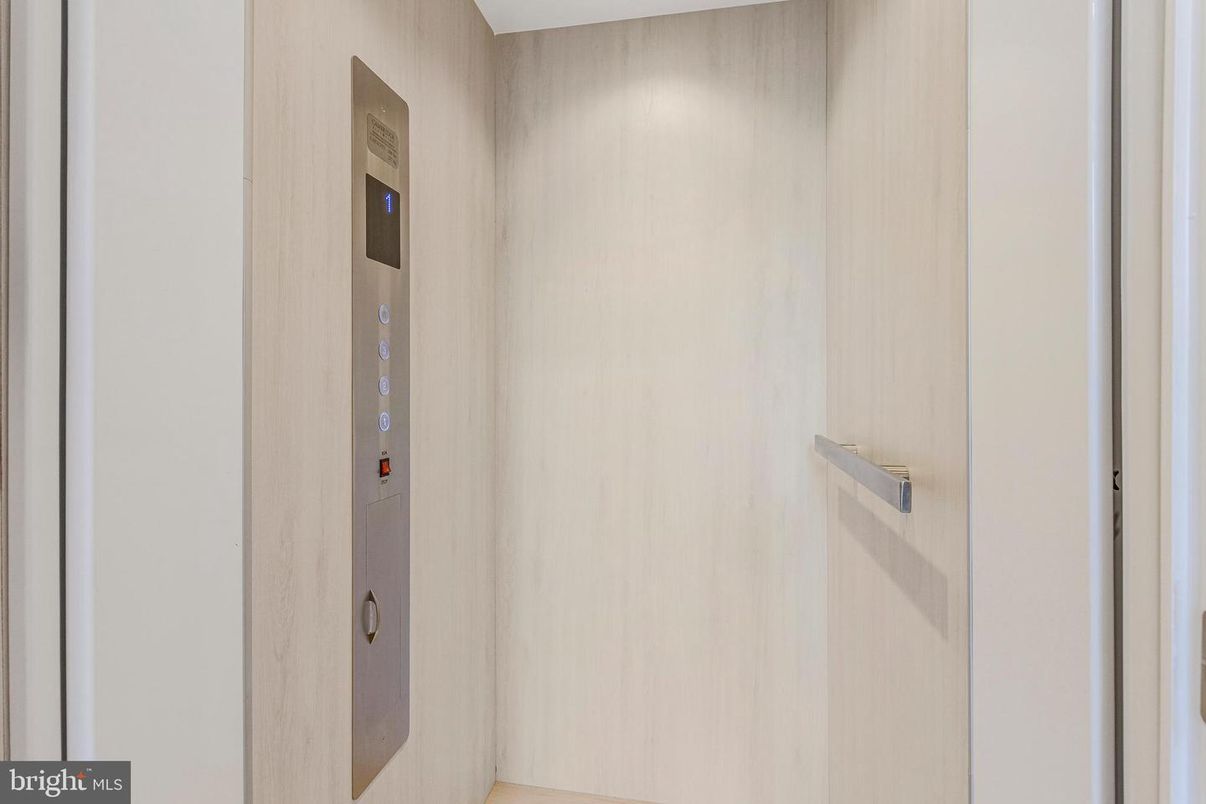 Elevator, Interior, Recessed Lighting