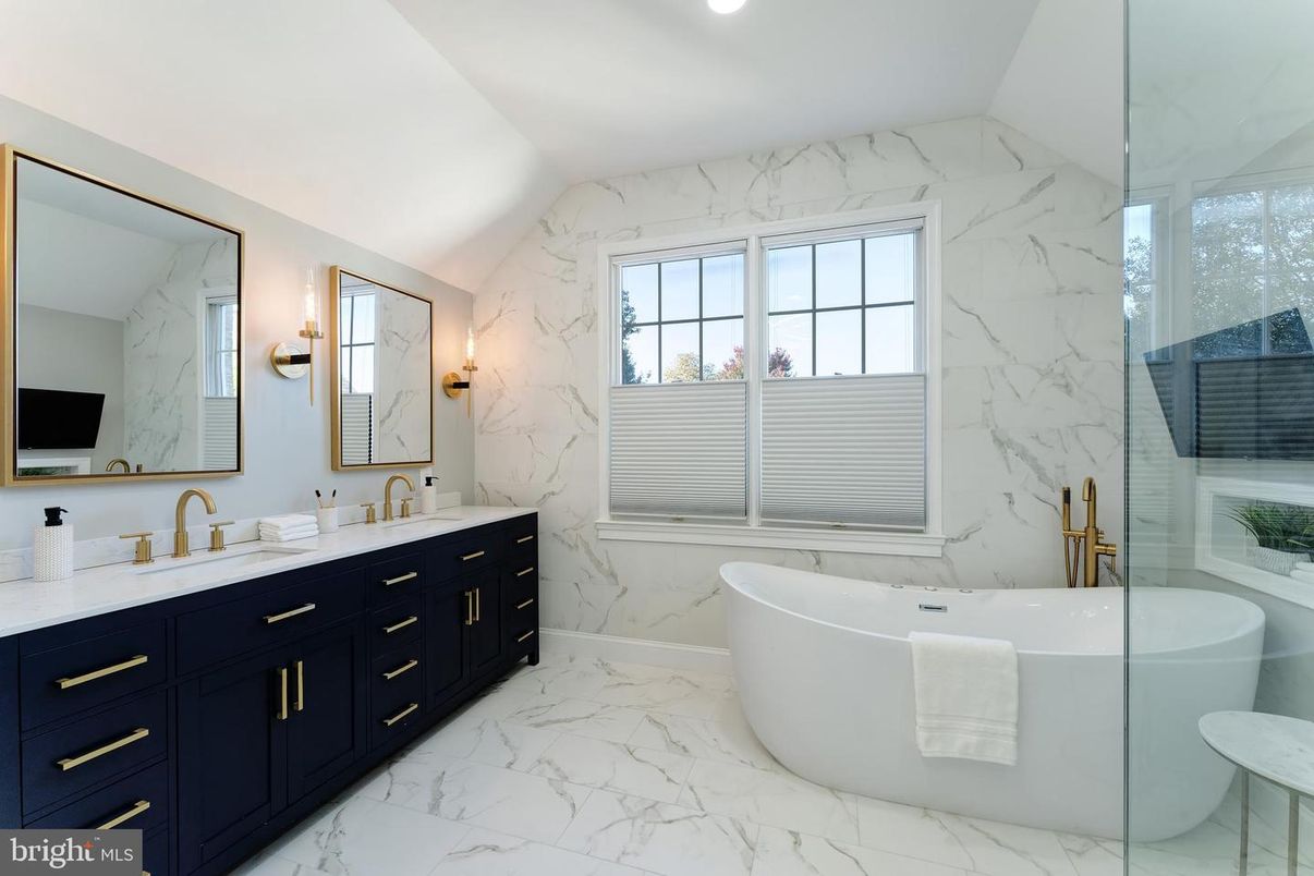 Bathroom, Dual Sink Vanities, Free Standing Baths, Glass Shower, Interior, Marble, Marble Walls, Recessed Lighting