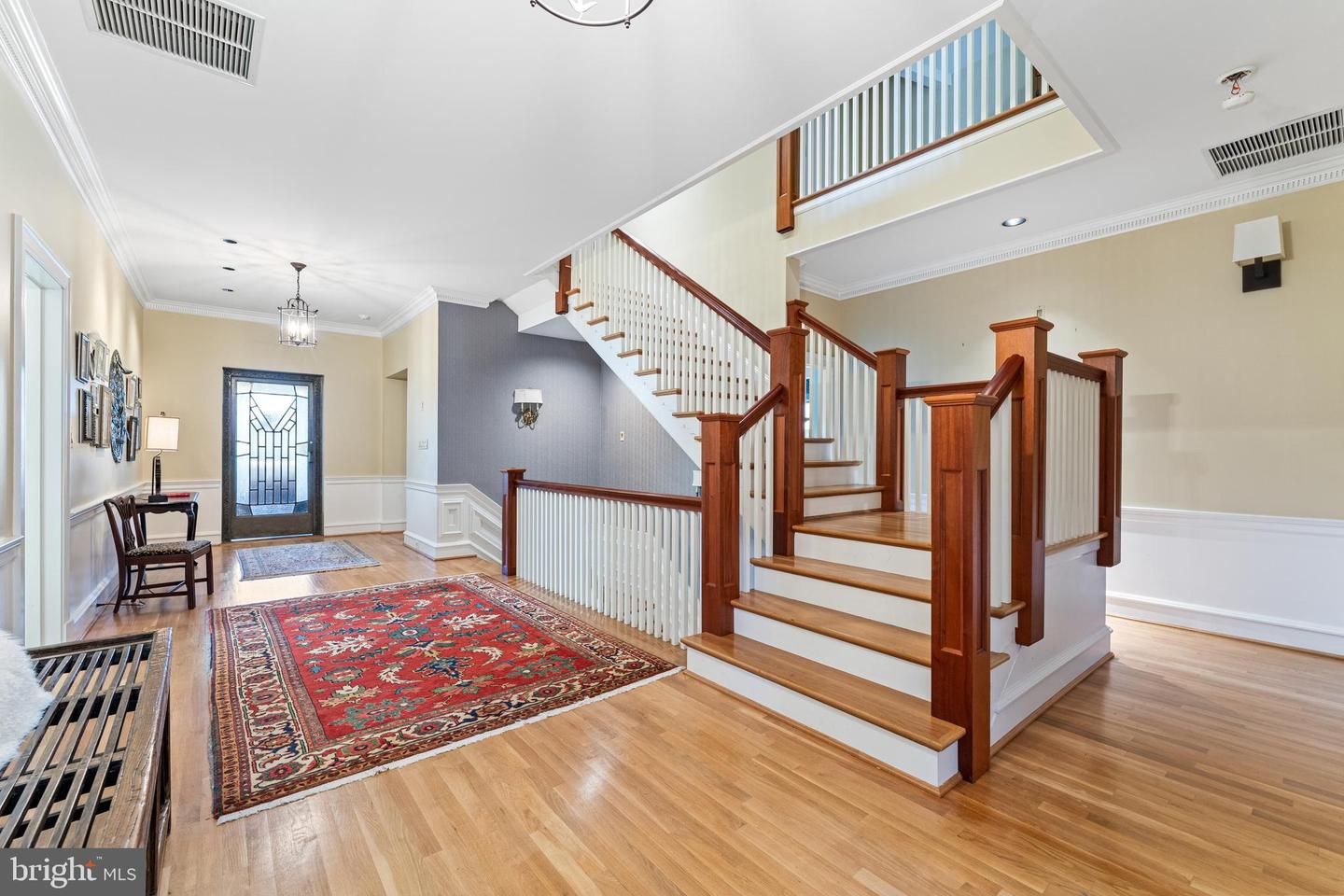 Chandelier, Interior, Recessed Lighting, Wood Texture Flooring
