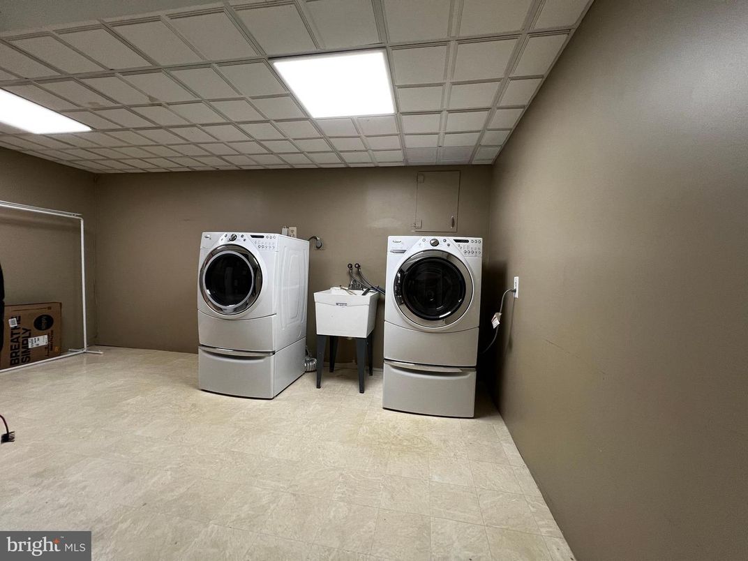 Interior, Recessed Lighting, Washer