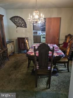 Chandelier, Dining room, Interior, Kitchen