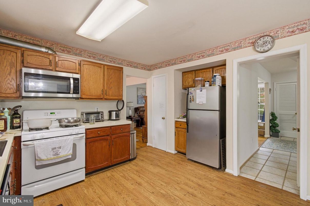 Interior, Kitchen, Wood Texture Flooring