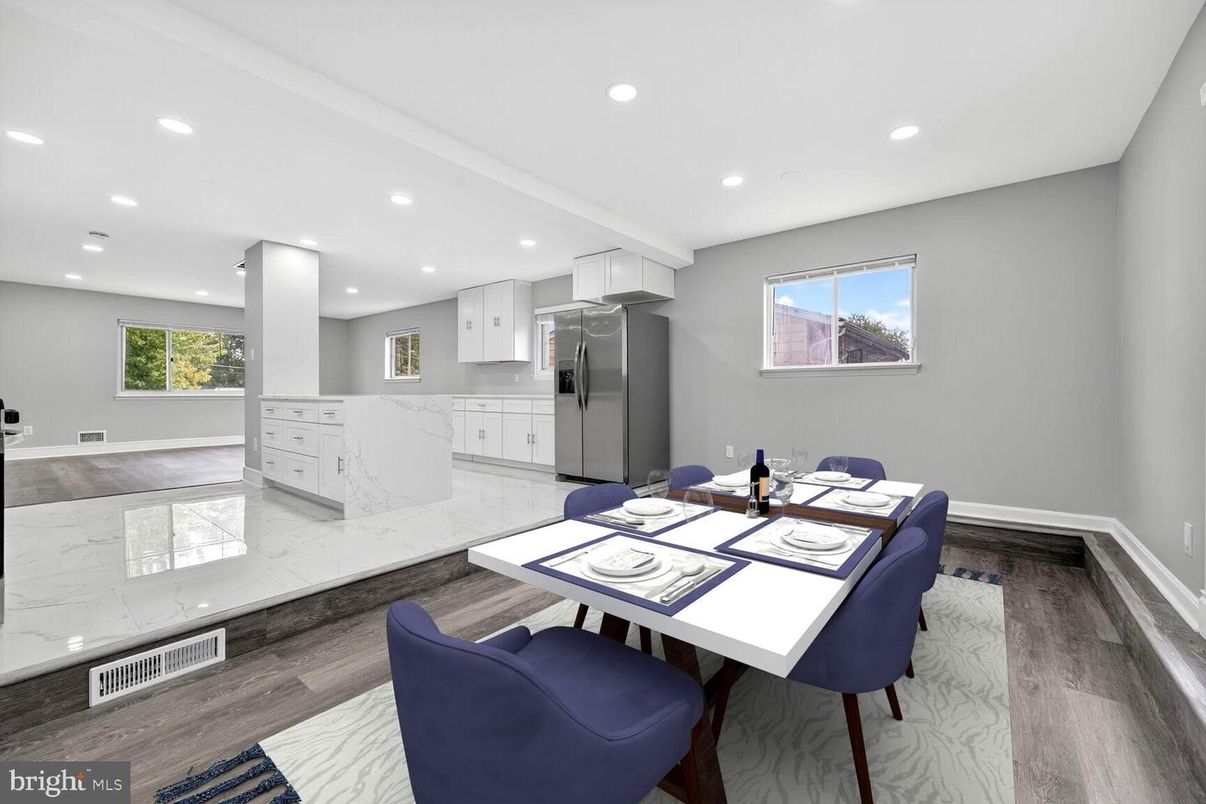 Dining room, Interior, Kitchen, Recessed Lighting, Stainless Steel Appliances, Wood Texture Flooring