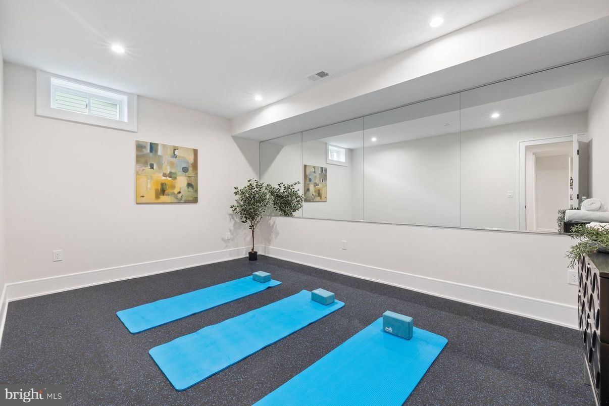 Interior, Recessed Lighting