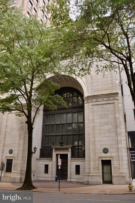 Exterior, Facade, None