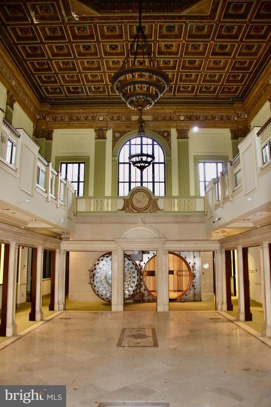 Chandelier, Interior, Pendant Lights