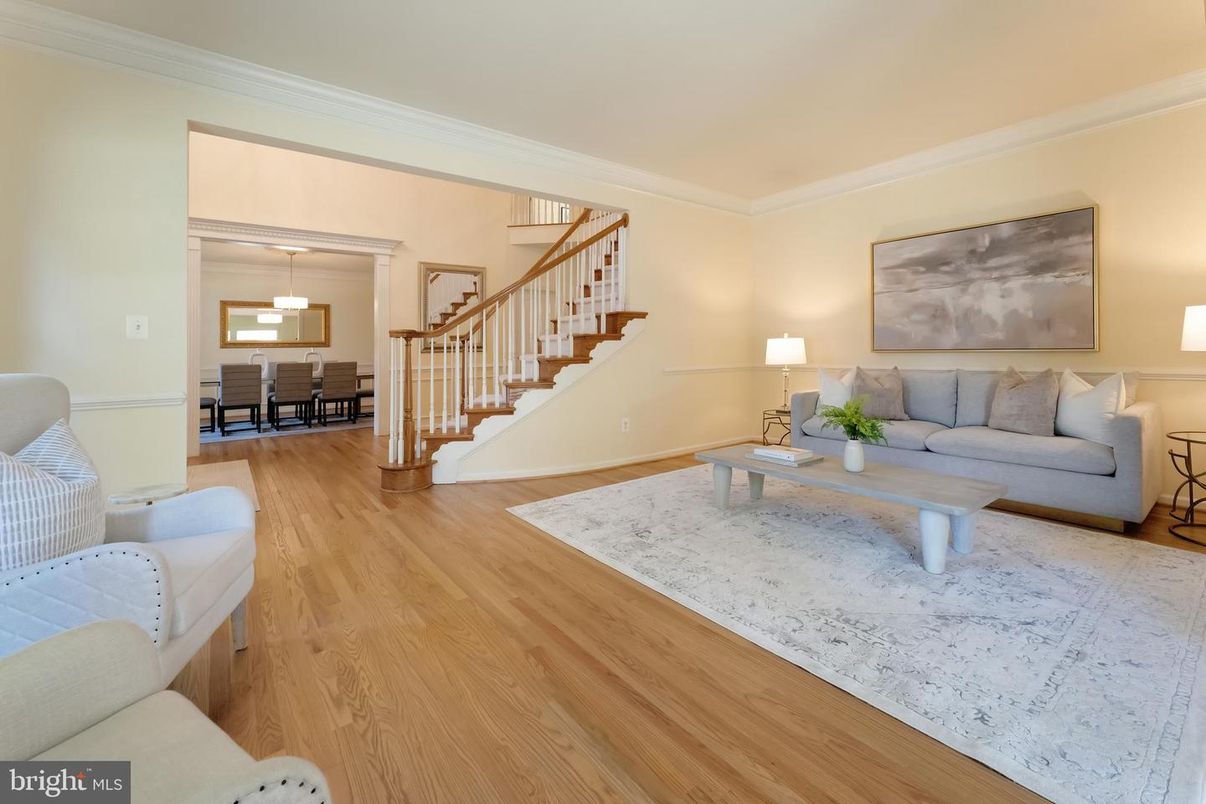 Dining room, Interior, Living room, Pendant Lights, Wood Texture Flooring