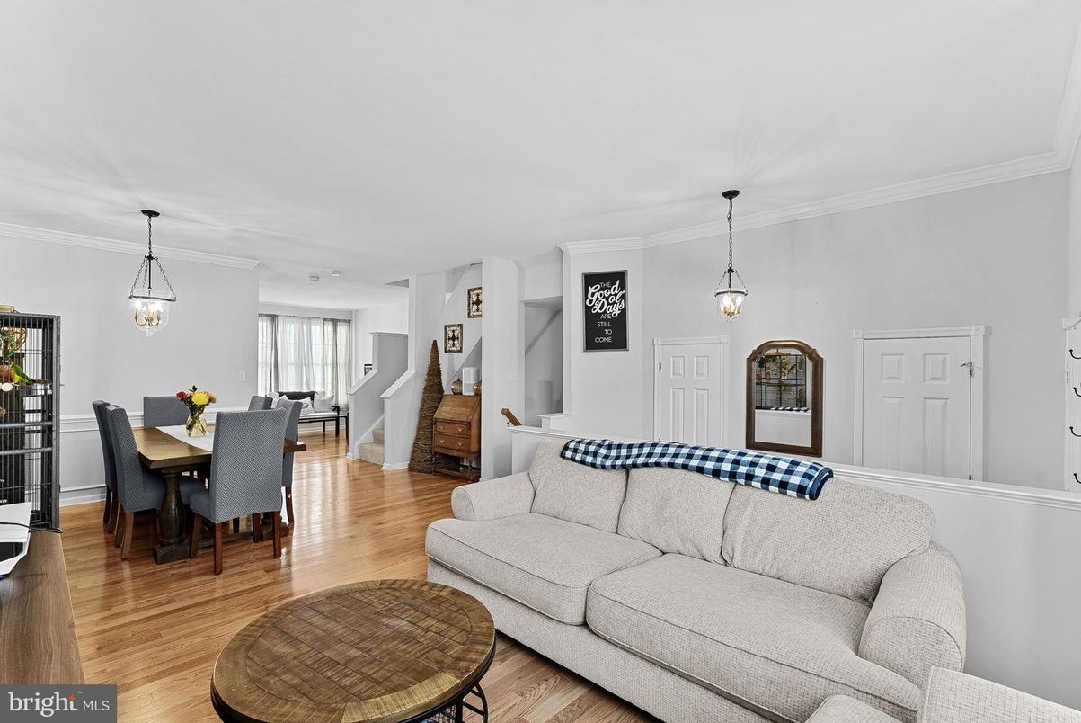Dining room, Interior, Living room, Pendant Lights, Wood Texture Flooring