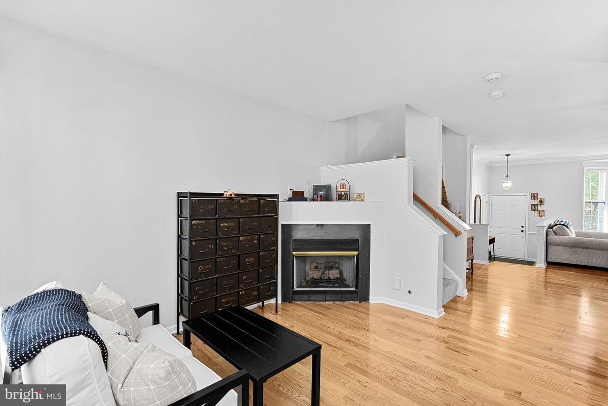 Fireplace, Interior, Pendant Lights, Wood Texture Flooring