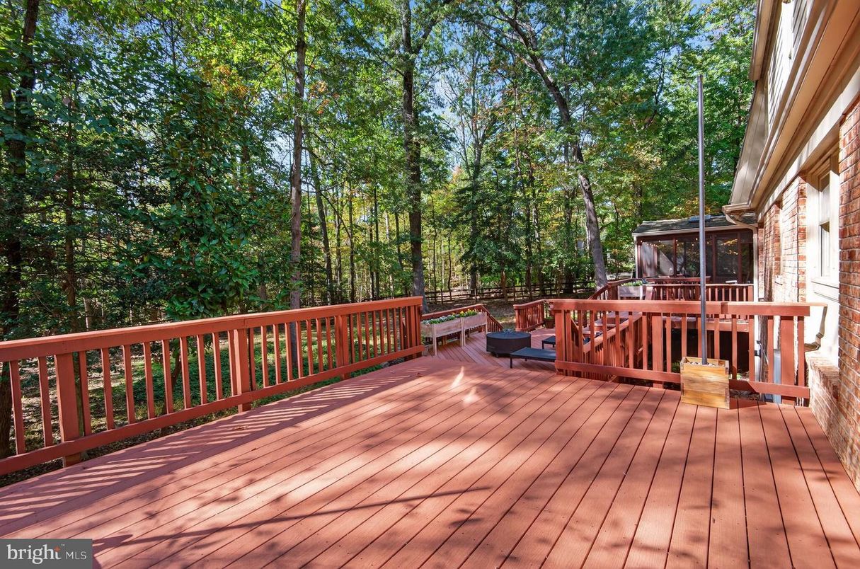 Exterior, Wood Texture Flooring
