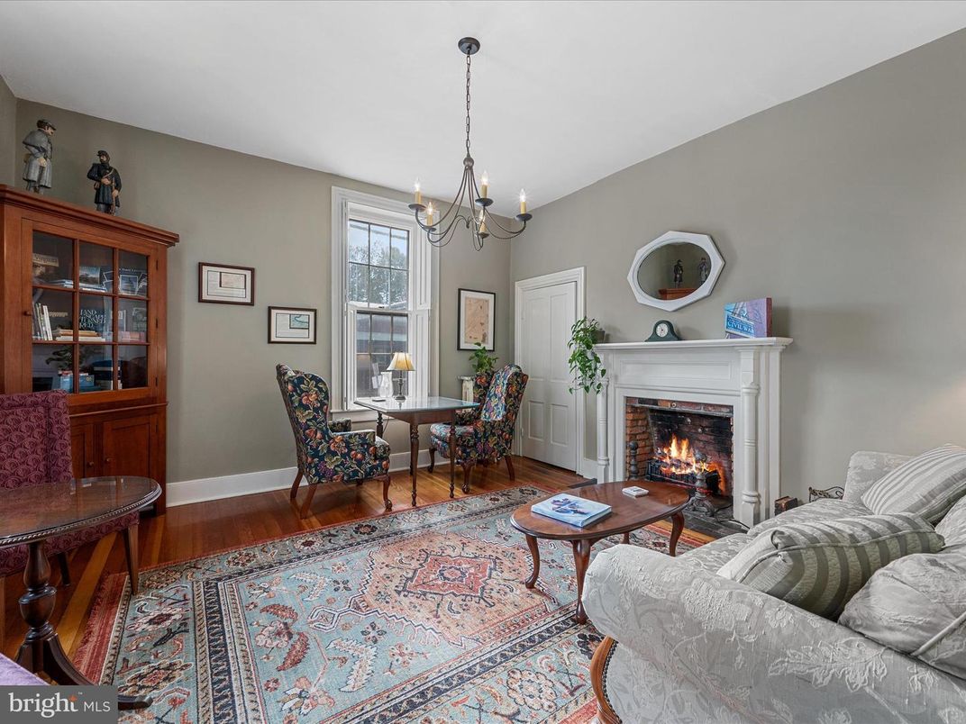 Chandelier, Dining room, Fireplace, Interior, Living room, Wood Texture Flooring