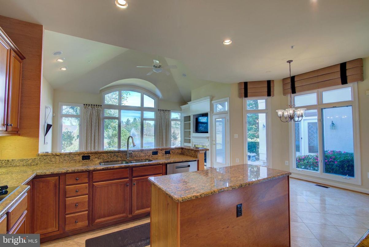 Chandelier, Interior, Kitchen, Recessed Lighting