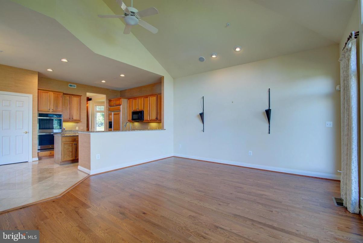 Empty room, Interior, Kitchen, Recessed Lighting, Wood Texture Flooring
