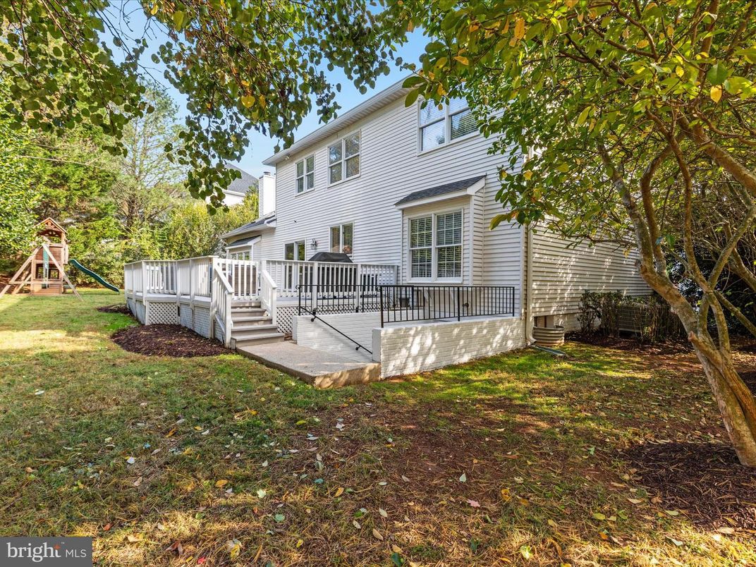 Backyard, Exterior, Playground