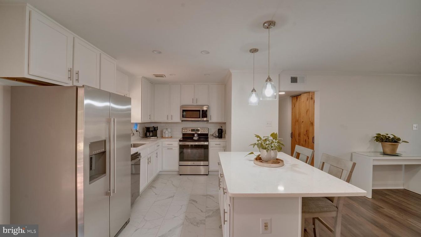 Interior, Kitchen, Marble, Pendant Lights, Recessed Lighting, Stainless Steel Appliances