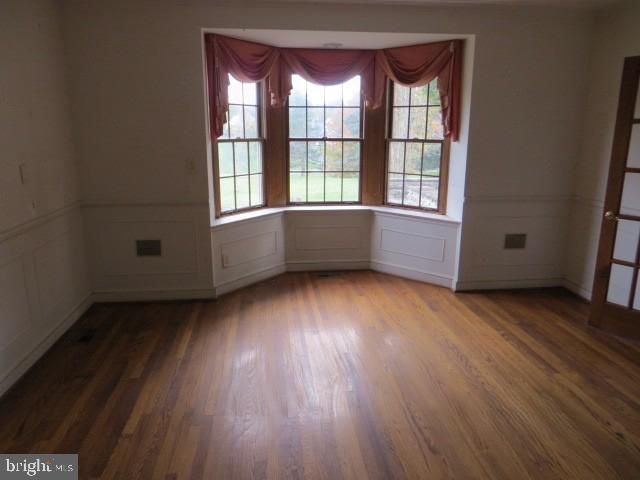 Empty room, Interior, Wood Texture Flooring