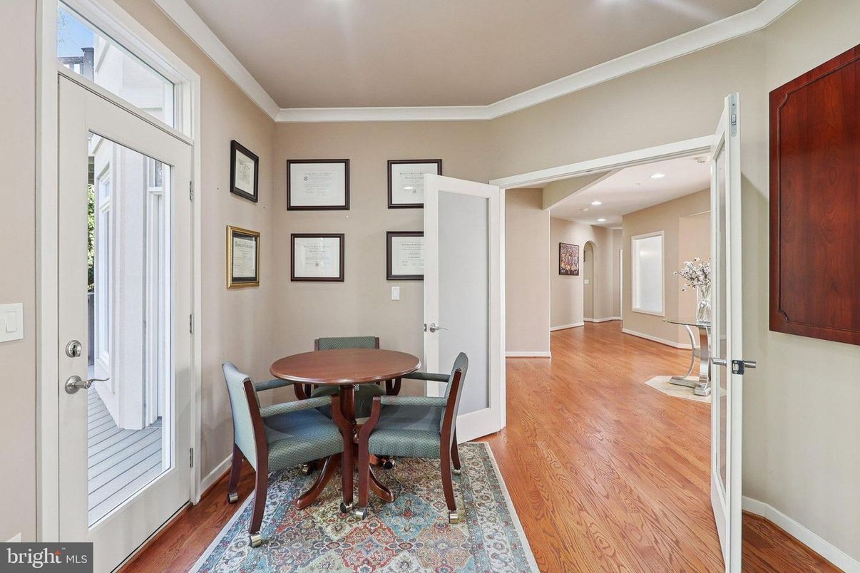 Dining room, Interior, Recessed Lighting, Wood Texture Flooring