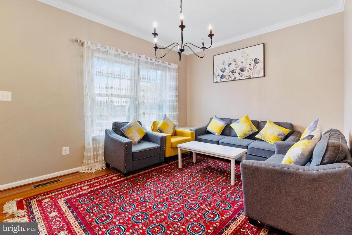 Chandelier, Interior, Living room, Wood Texture Flooring