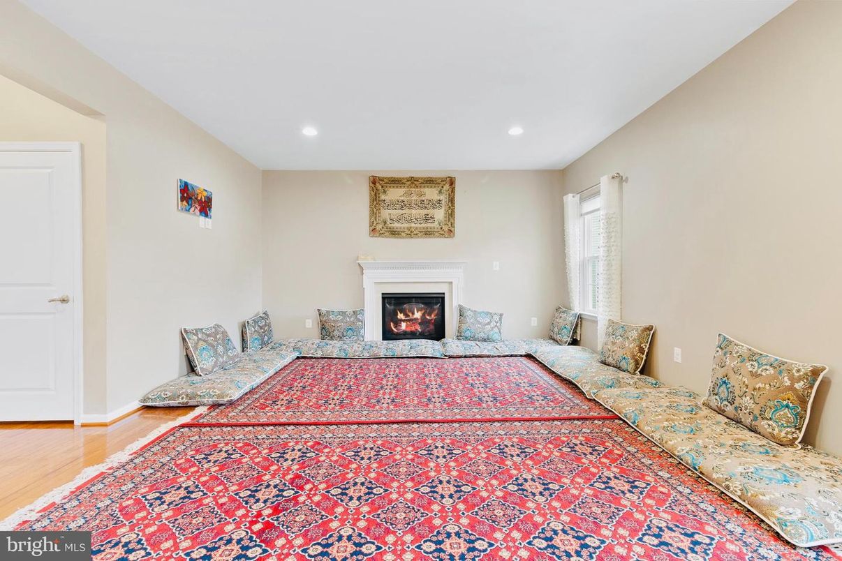 Fireplace, Interior, Recessed Lighting, Wood Texture Flooring