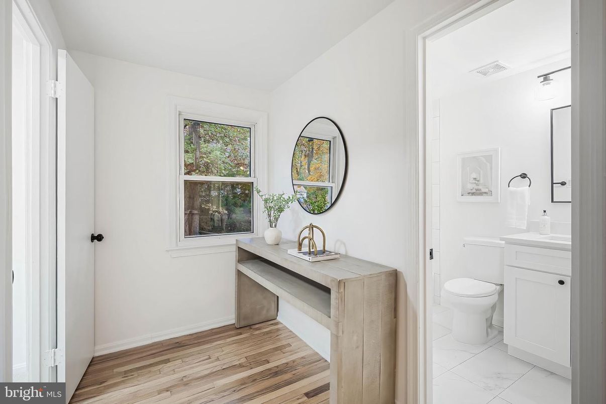Bathroom, Interior, Marble, Wood Texture Flooring