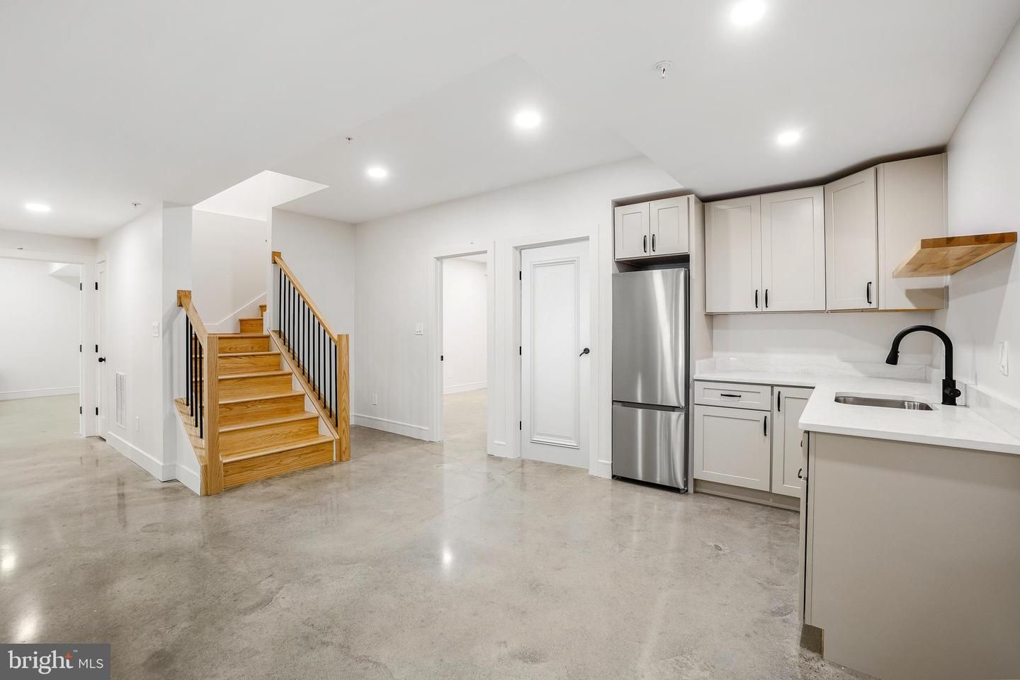 Interior, Kitchen, Recessed Lighting