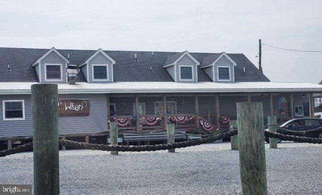 Exterior, Facade, Cape Cod