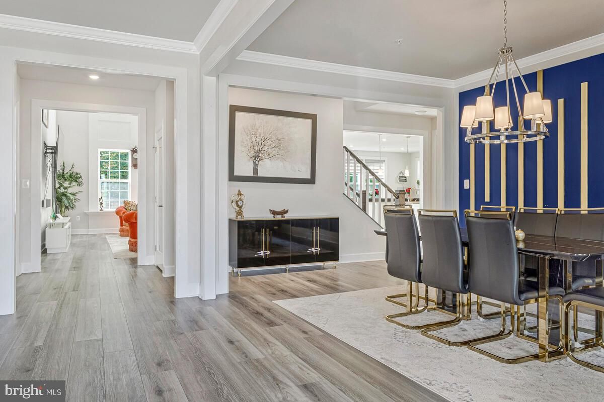 Dining room, Interior, Pendant Lights, Recessed Lighting, Wood Texture Flooring