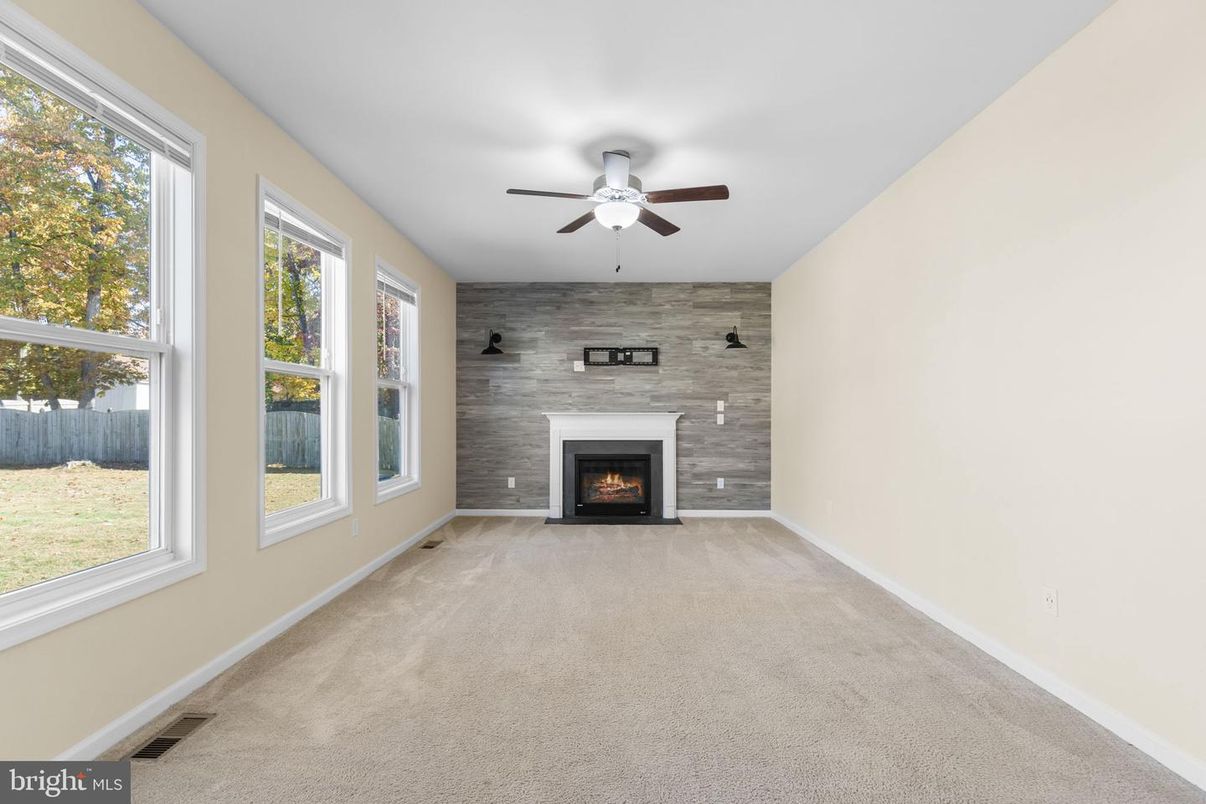 Empty room, Fireplace, Interior