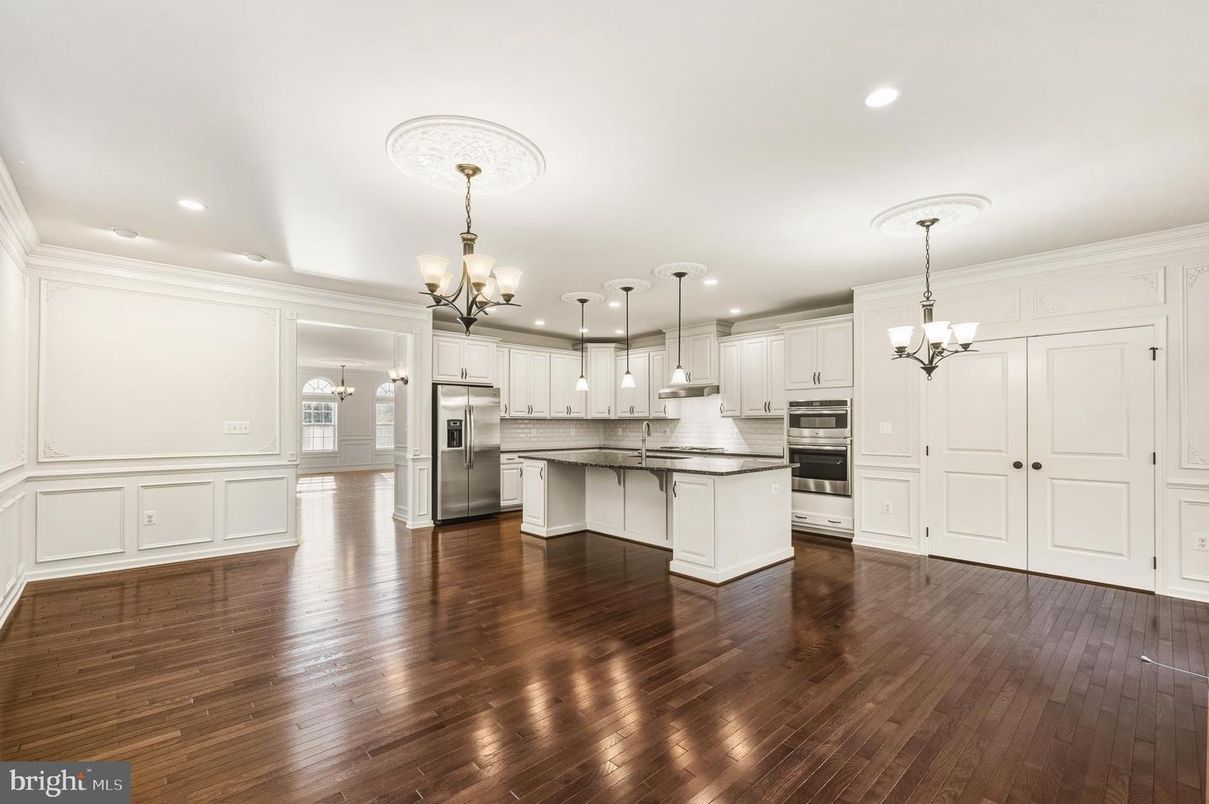 Chandelier, Interior, Kitchen, Pendant Lights, Recessed Lighting, Stainless Steel Appliances, Wood Texture Flooring
