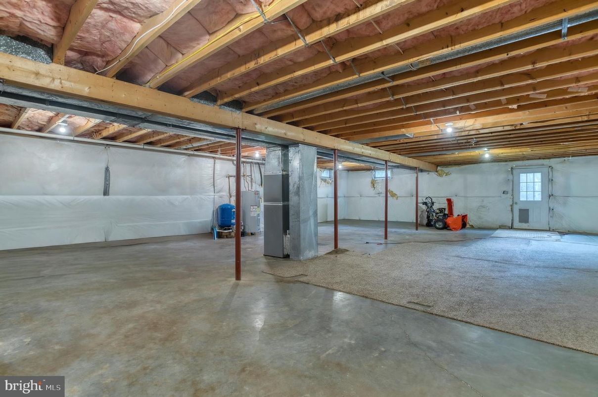 Interior, Wooden Beams