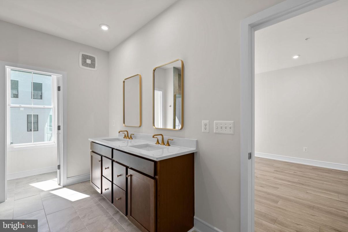 Bathroom, Dual Sink Vanities, Interior, Recessed Lighting, Wood Texture Flooring