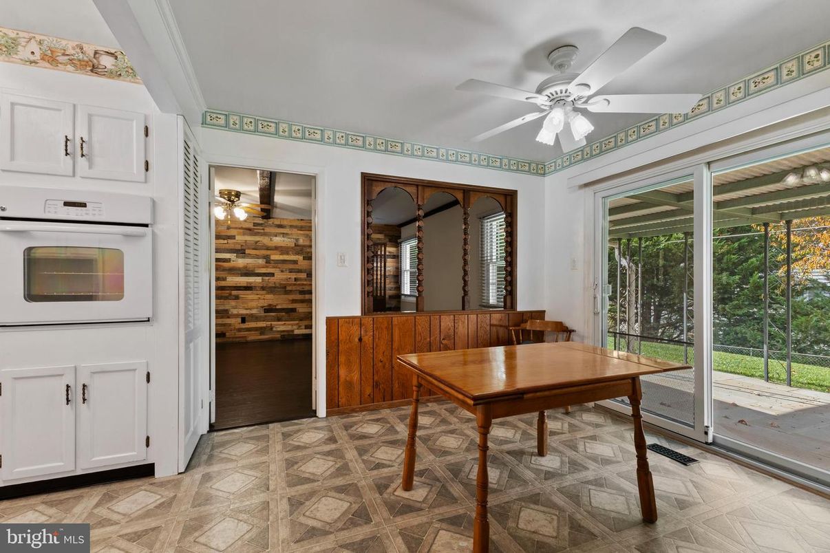 Dining room, Interior, Stone Walls, Wood Texture Flooring, Wooden Walls