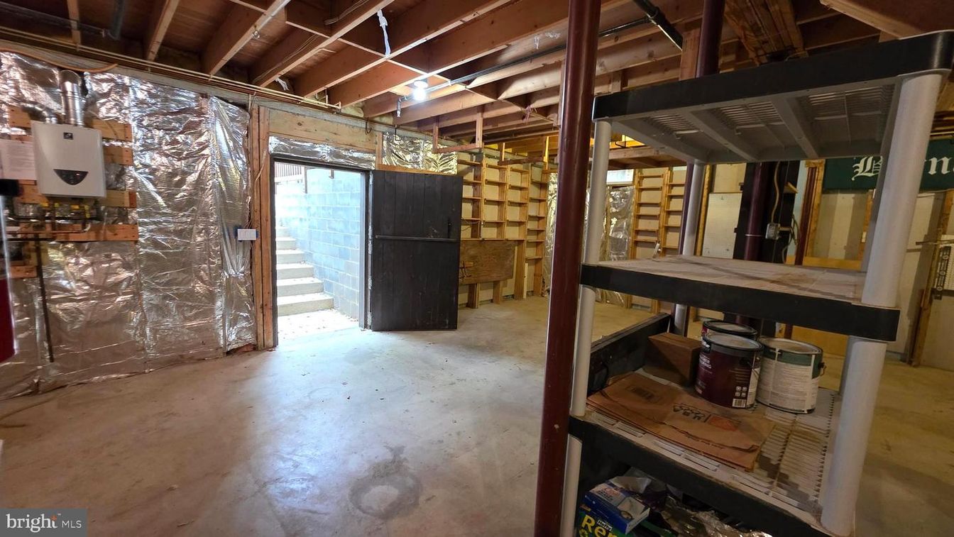 Interior, Wooden Beams