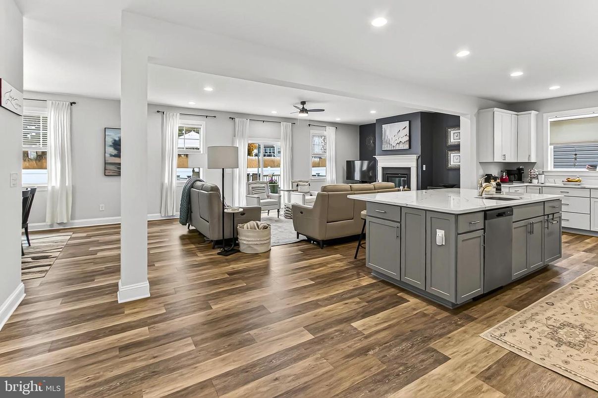 Fireplace, Interior, Kitchen, Living room, Recessed Lighting, Wood Texture Flooring