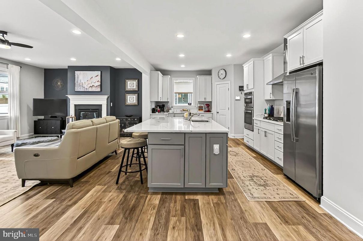 Fireplace, Interior, Kitchen, Living room, Recessed Lighting, Wood Texture Flooring