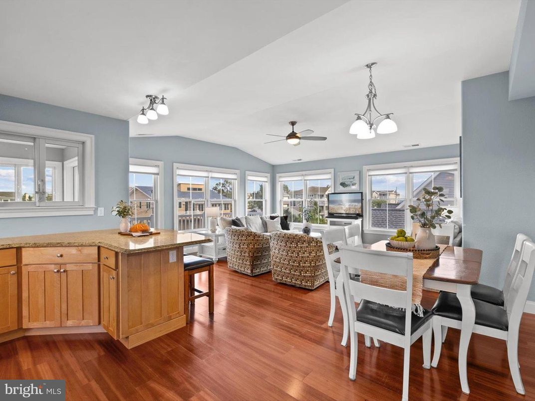 Dining room, Interior, Living room, Wood Texture Flooring
