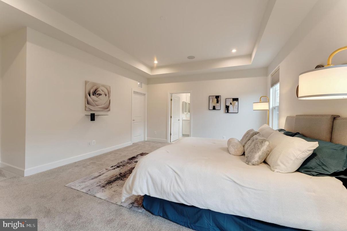 Bedroom, Interior, Recessed Lighting