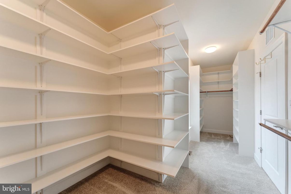 Interior, Walk-in Closets