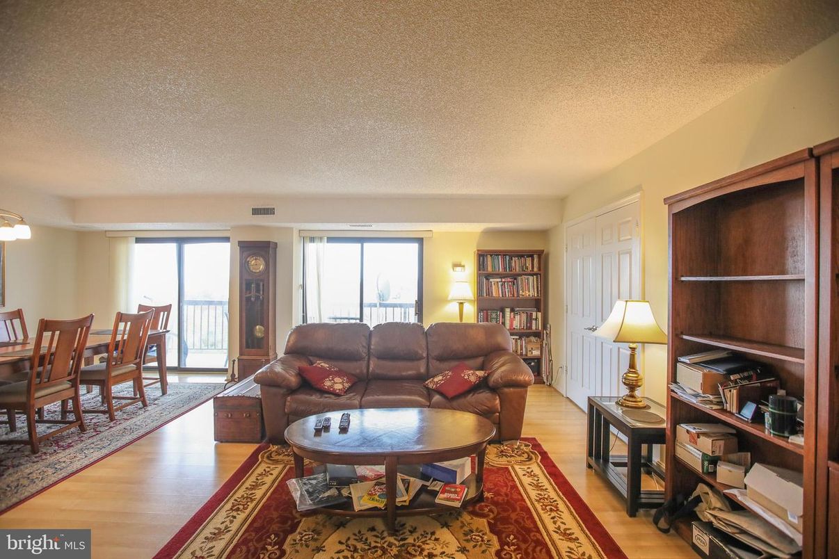 Dining room, Interior, Living room, Wood Texture Flooring