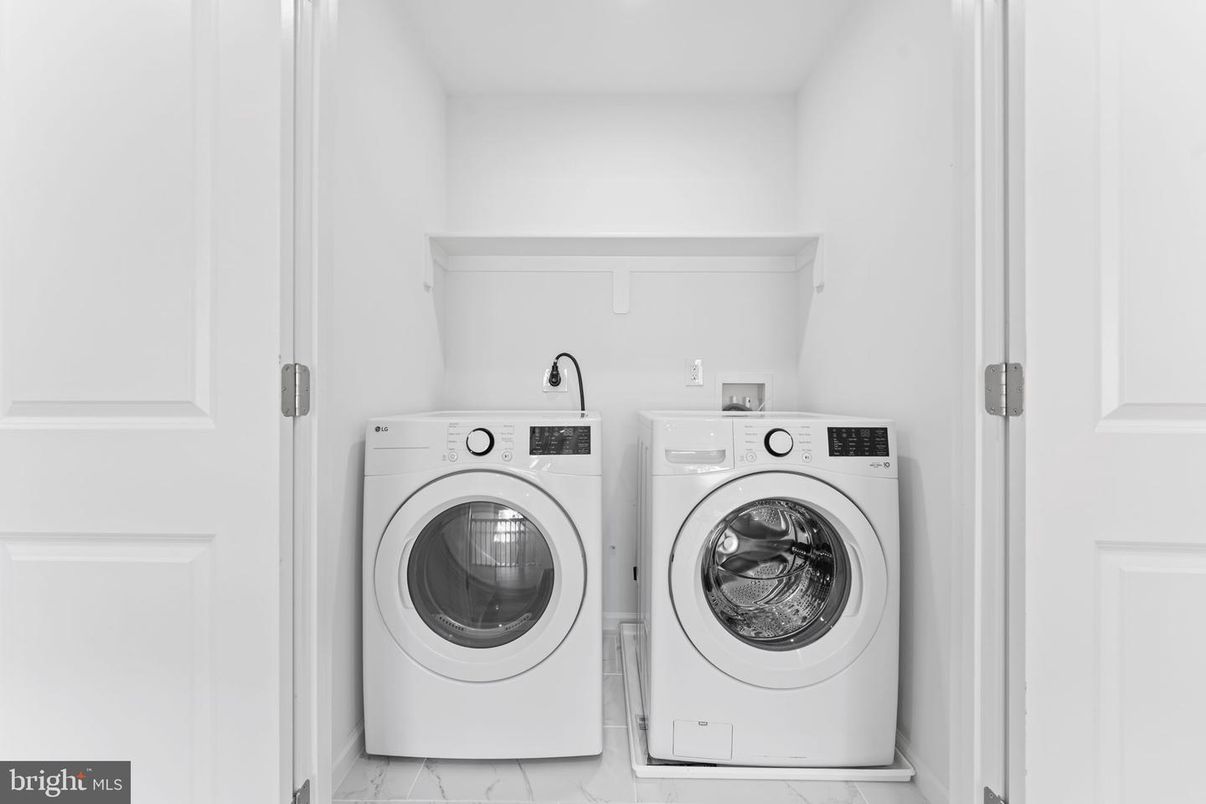 Interior, Utility Closets, Washer