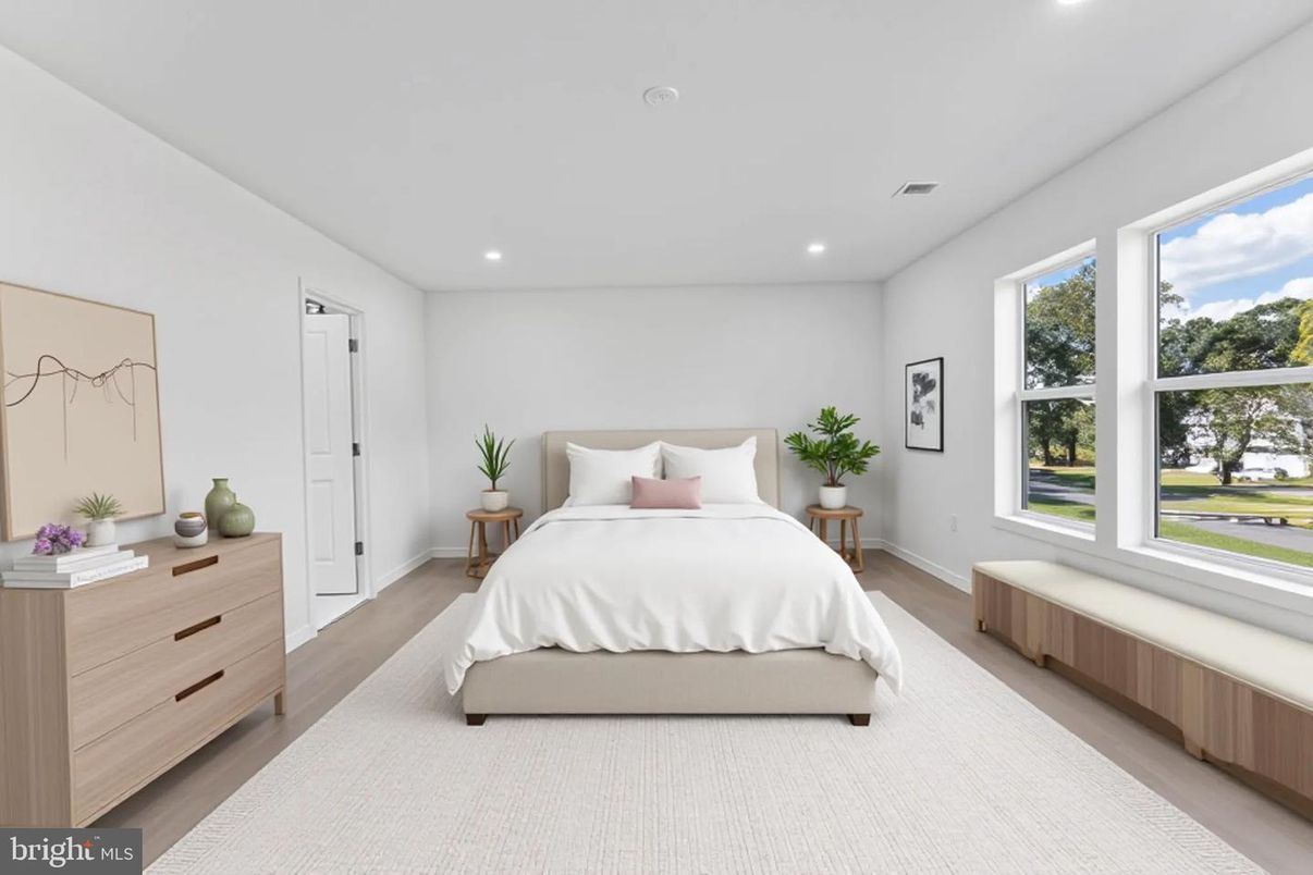 Bedroom, Interior, Recessed Lighting