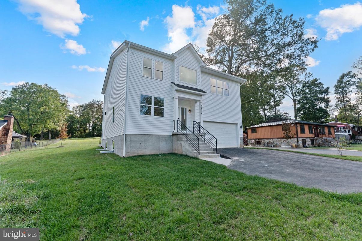 Attached, Backyard, Exterior, Facade, Raised Ranch