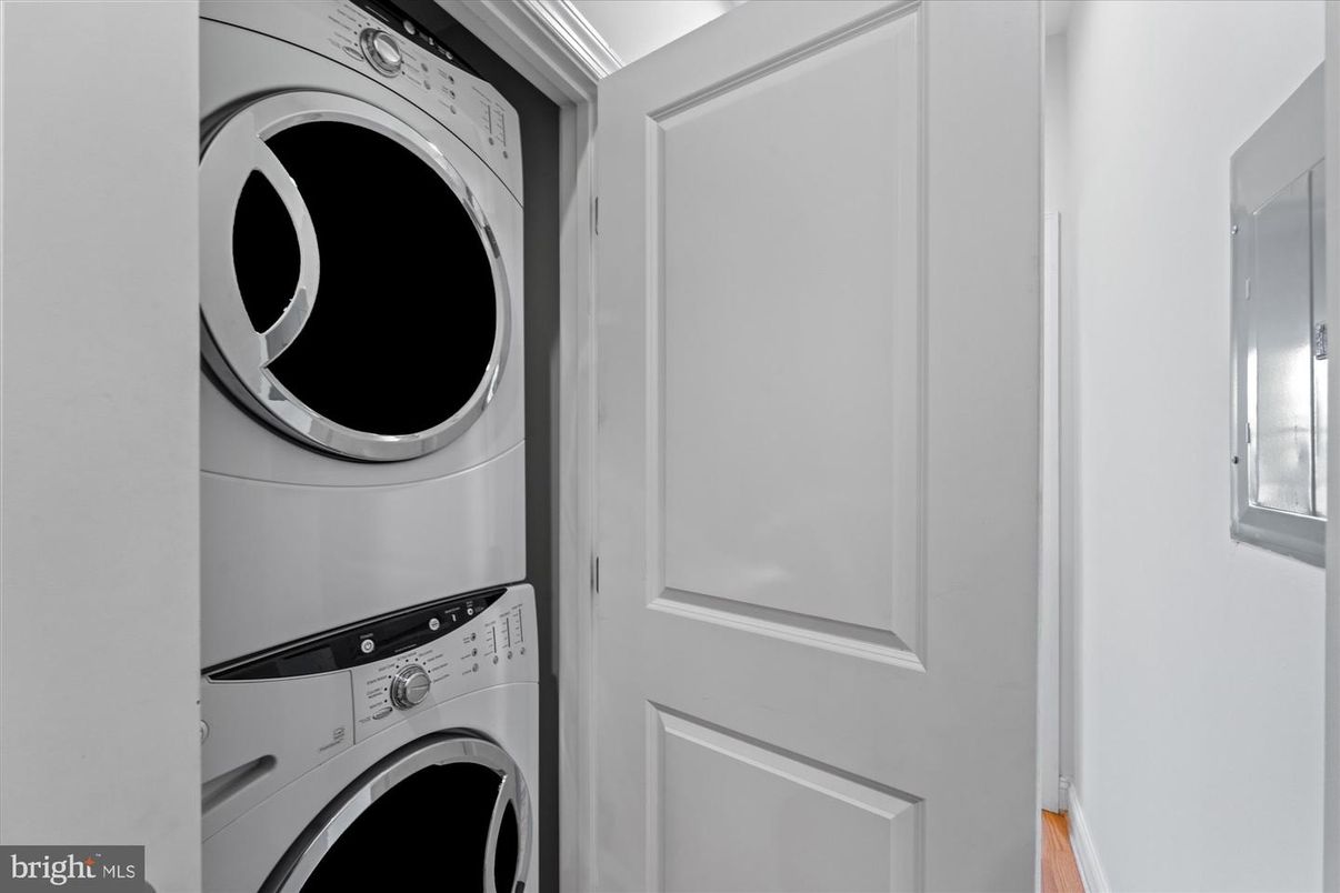 Interior, Utility Closets, Washer