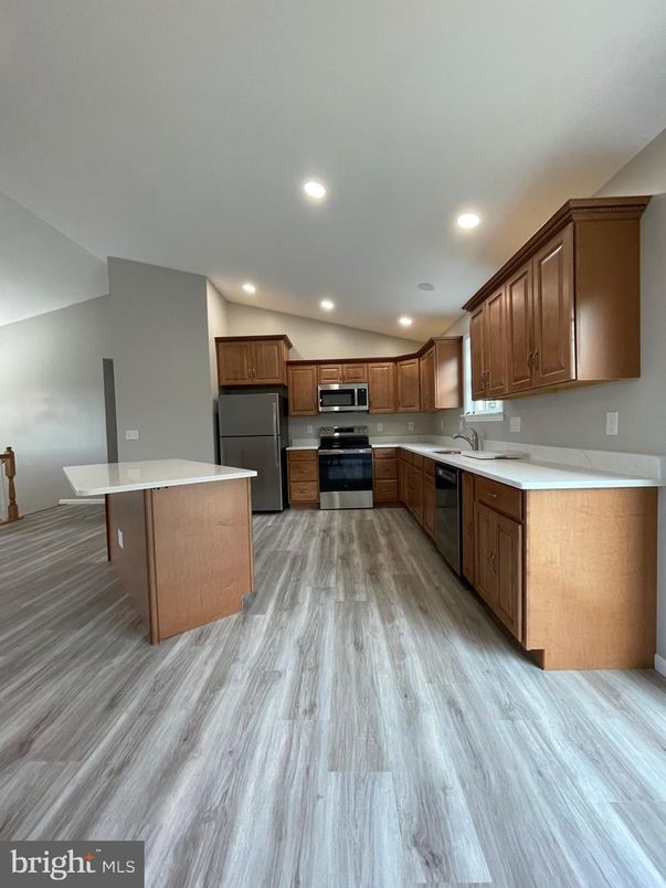 Interior, Kitchen, Recessed Lighting, Wood Texture Flooring